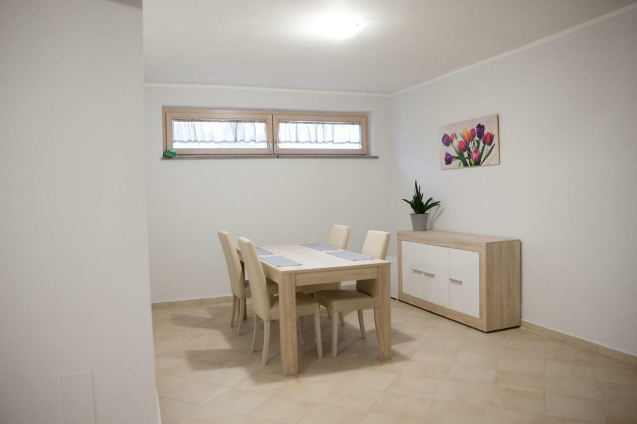 Bed and Breakfast Le Colonne Cassino Exterior foto